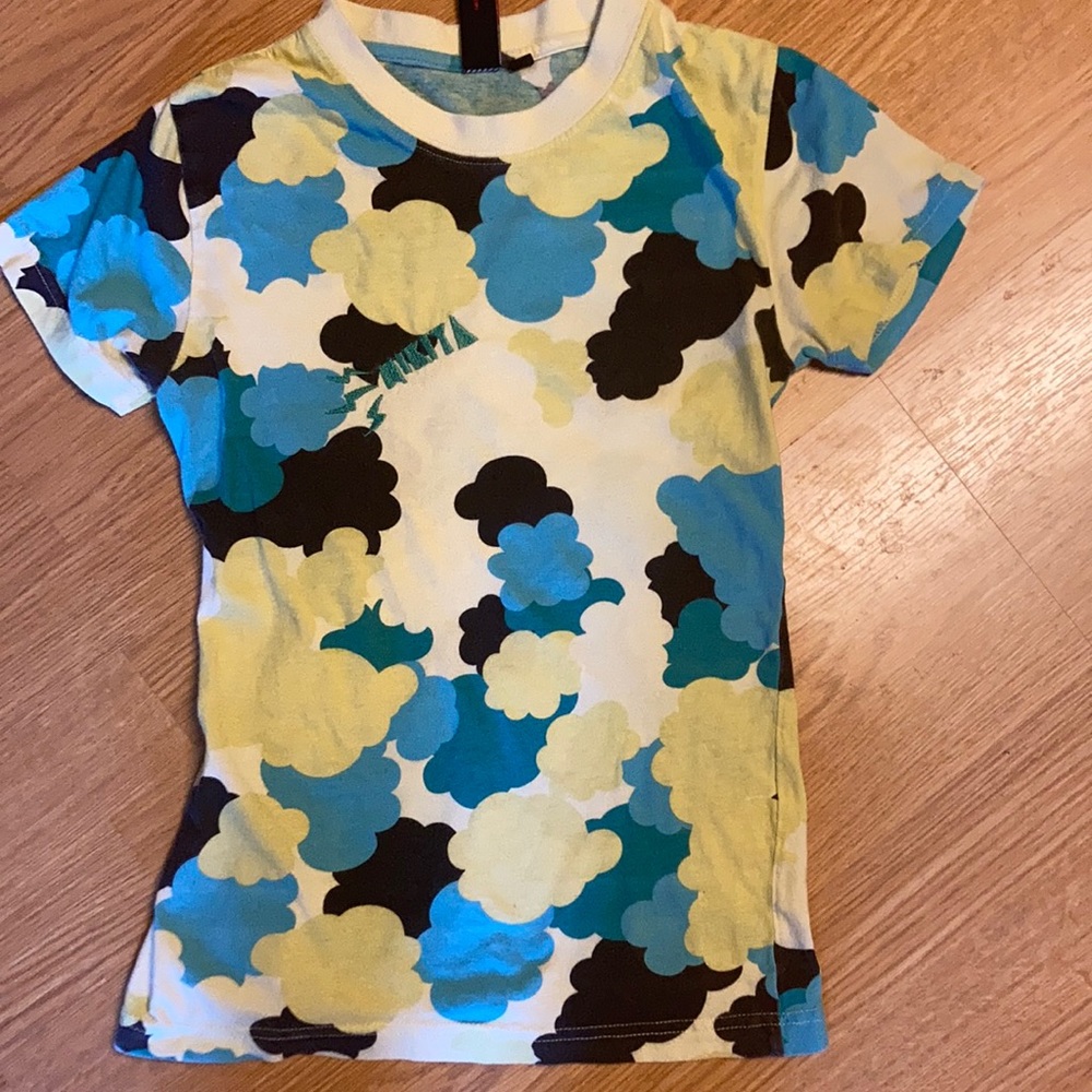T shirt